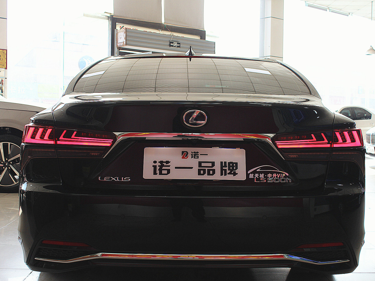 雷克薩斯 LS  2021款 500h 臻越版圖片