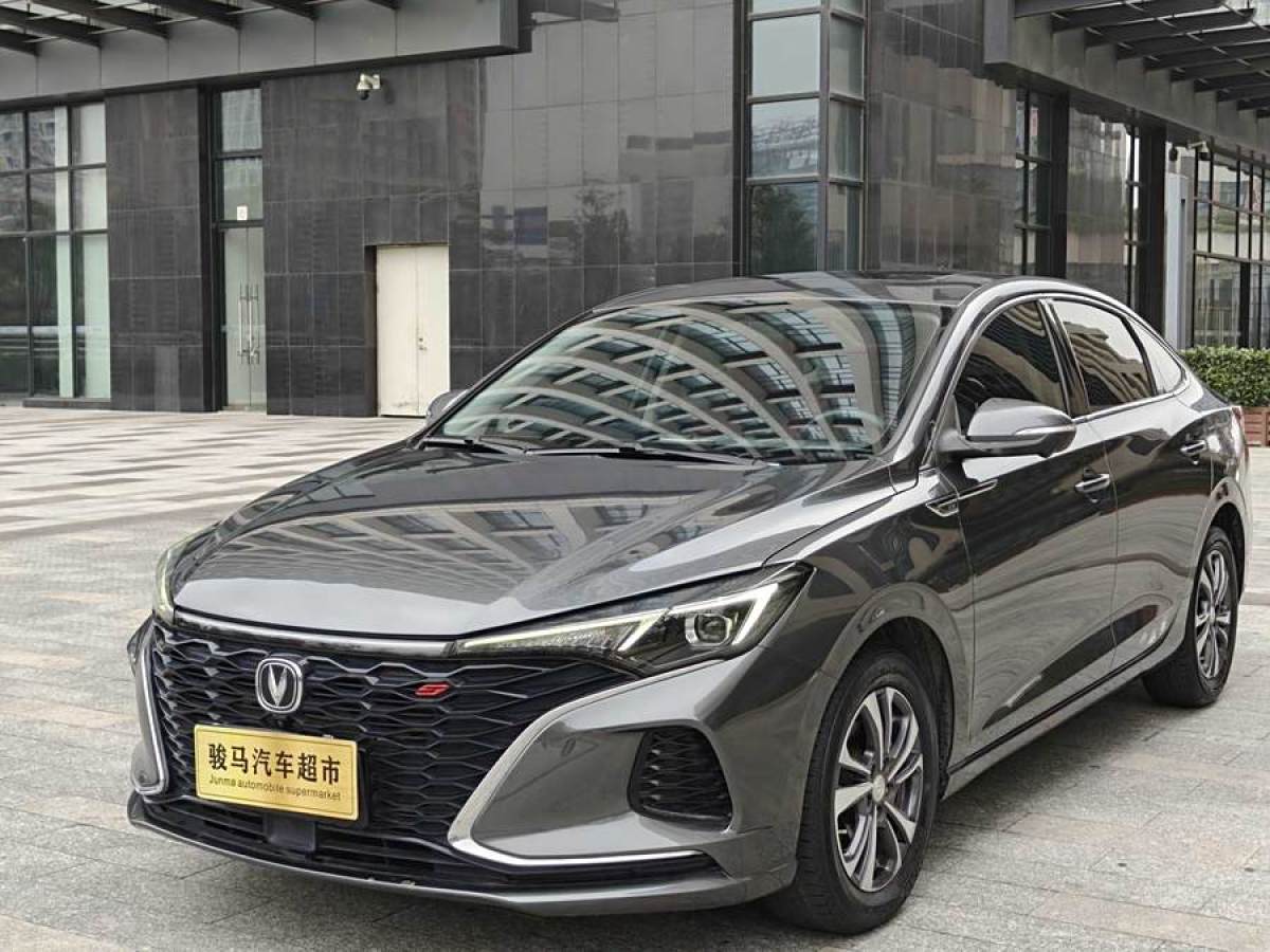 長(zhǎng)安 逸動(dòng)  2021款 PLUS 藍(lán)鯨NE 1.4T GDI DCT尊貴型圖片