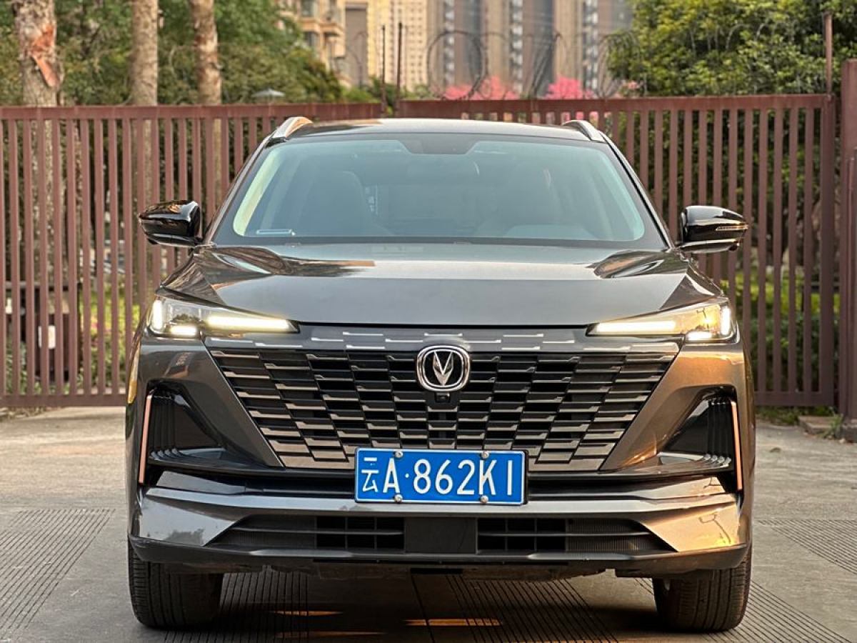 長(zhǎng)安 CS55 PLUS  2022款 第二代 1.5T DCT尊貴型圖片