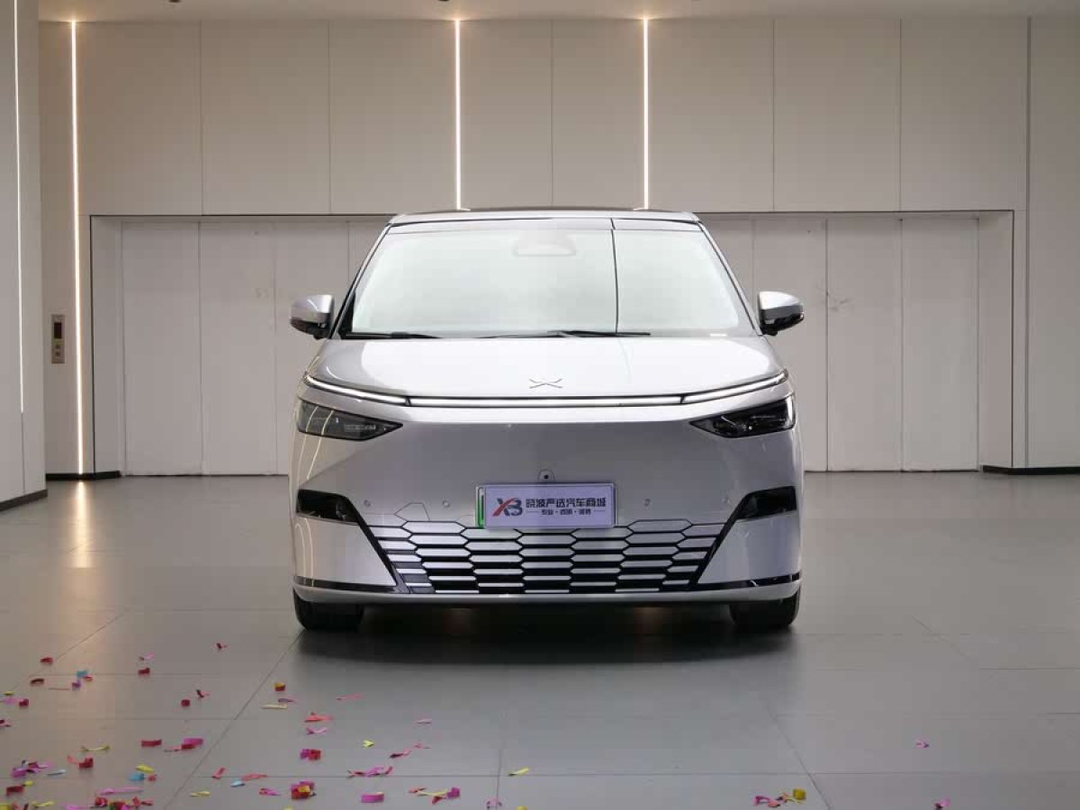 小鵬 小鵬X9  2024款 702超長(zhǎng)續(xù)航Max圖片