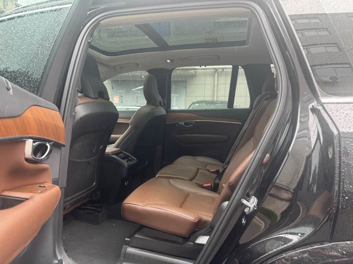 沃爾沃 XC90  2019款  T6 智逸版 7座 國VI圖片