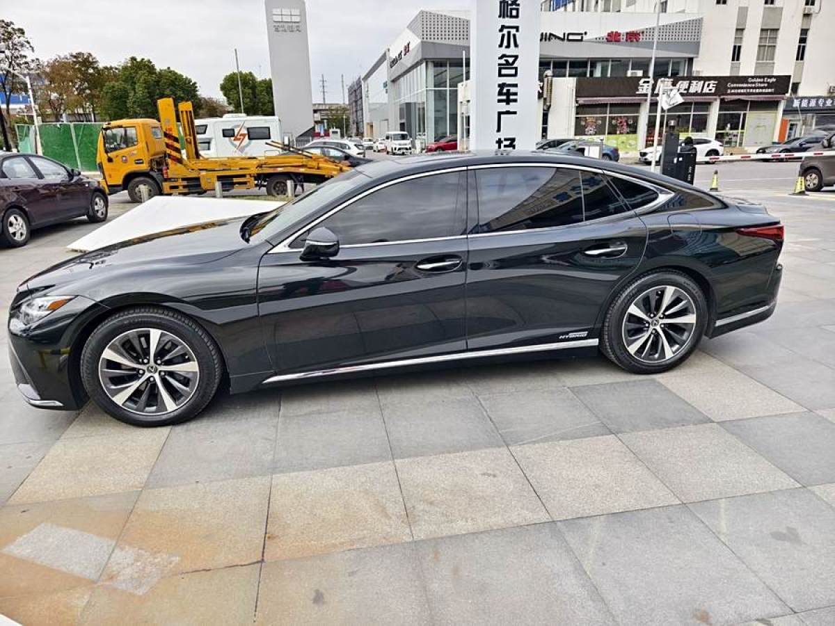 雷克薩斯 LS  2021款 500h 卓越版圖片