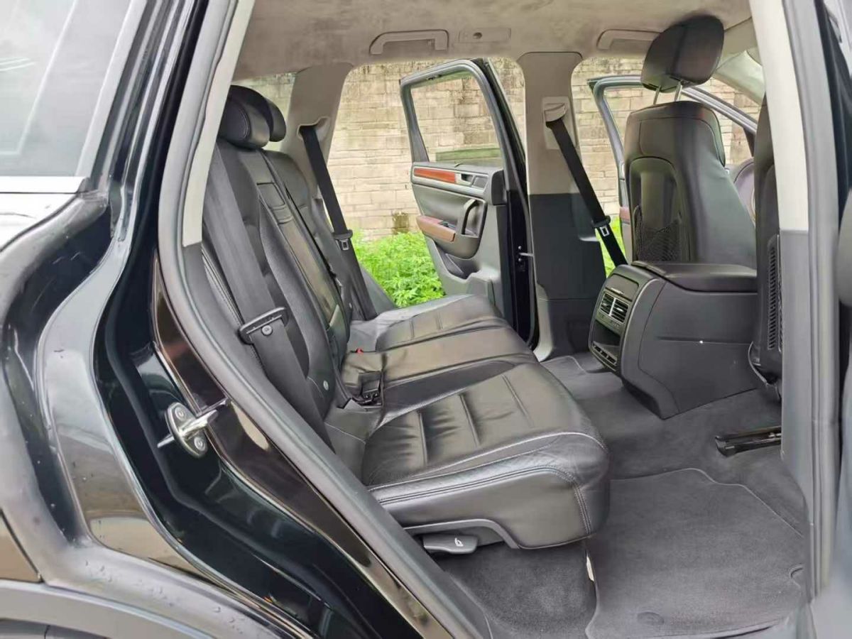 大眾 途銳  2011款 3.0TSI 標配型圖片