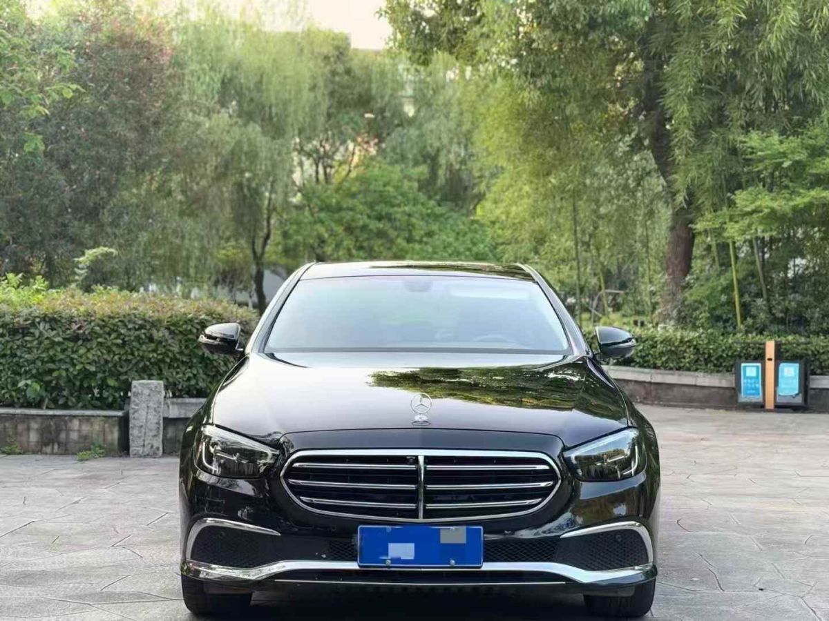 奔馳 奔馳E級  2022款 E 300 L 豪華型圖片