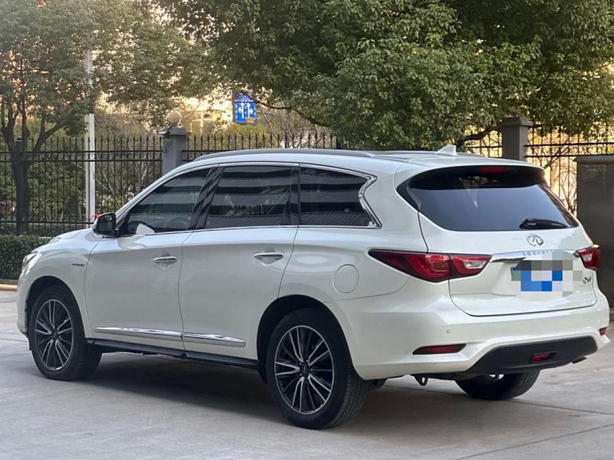 英菲尼迪 QX60  2020款 2.5 S/C Hybrid 兩驅(qū)卓越版 國(guó)VI圖片