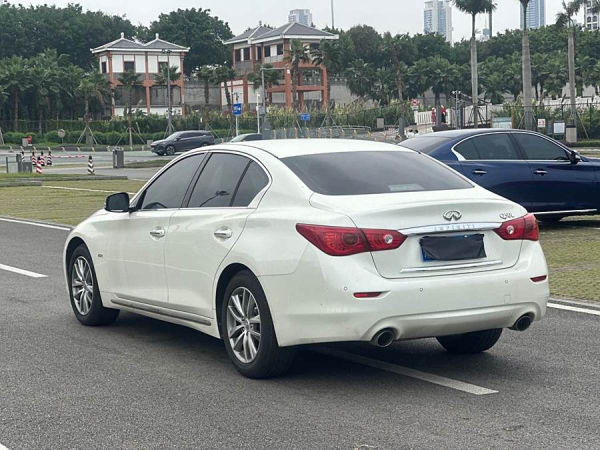 英菲尼迪 Q50L  2015款 2.0T 悅享版圖片