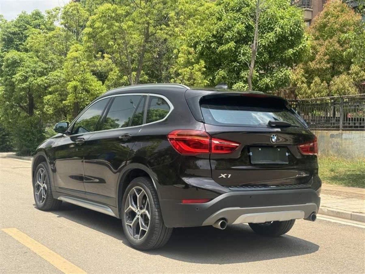 寶馬 寶馬X1  2019款 xDrive20Li 尊享型圖片