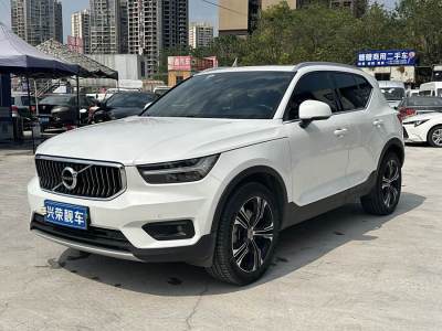 2020年8月 沃尔沃 沃尔沃XC40 T4 四驱智远豪华版图片