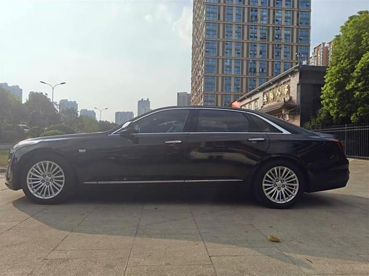 凱迪拉克 CT6  2023款 28T 豪華型圖片