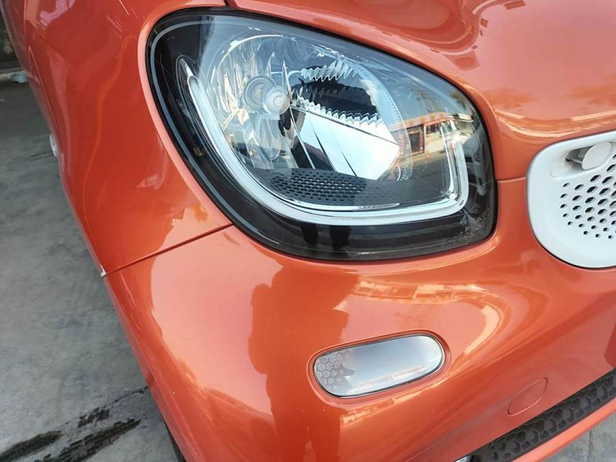 smart fortwo  2017款 1.0L 52千瓦新聲特別版圖片