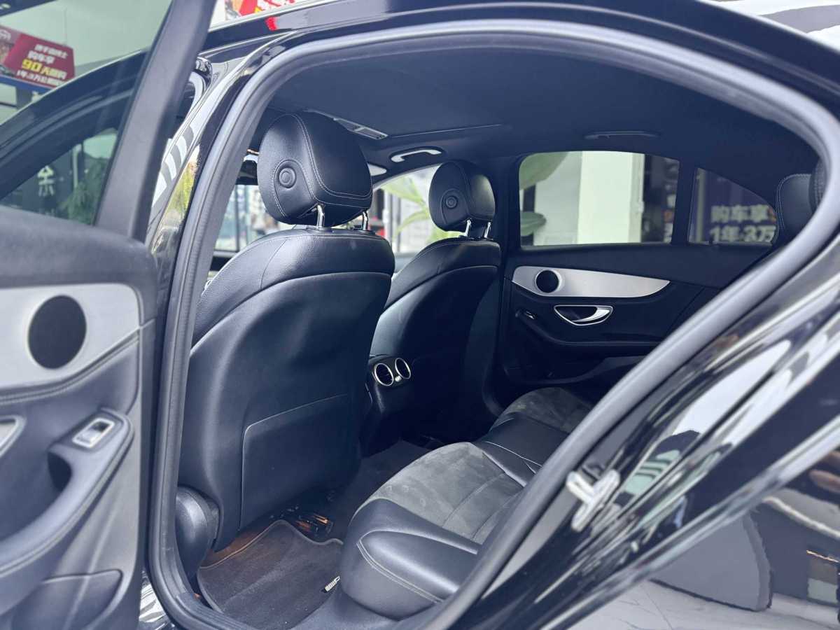 2017年5月奔驰 奔驰C级  2017款 改款 C 200 运动版