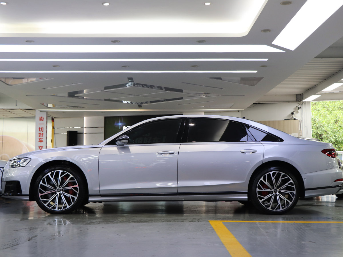 奧迪 奧迪S8  2023款 S8L 4.0TFSI quattro圖片