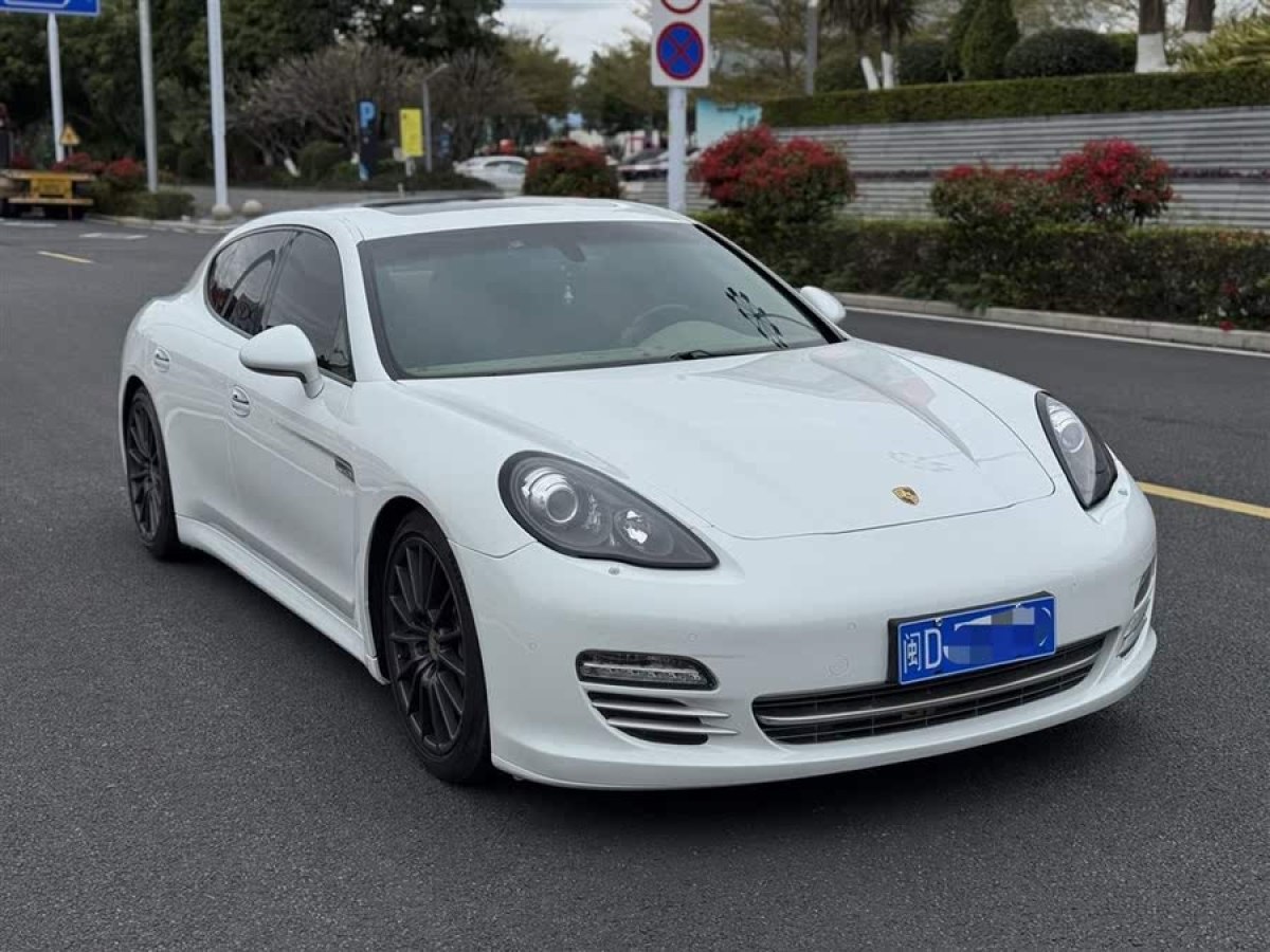 保時(shí)捷 Panamera  2013款 Panamera Platinum Edition 3.6L圖片