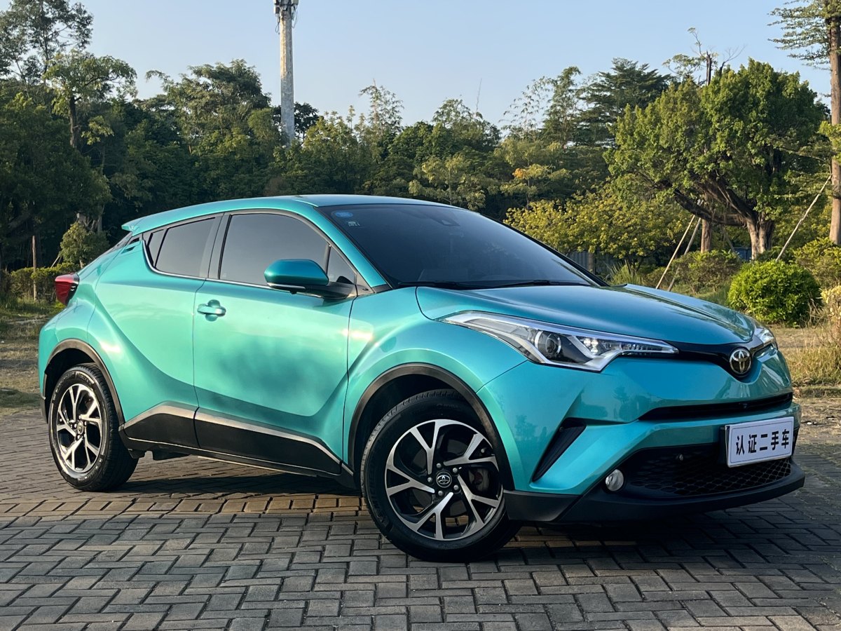 豐田 C-HR  2018款 2.0L 領(lǐng)先版 國VI圖片