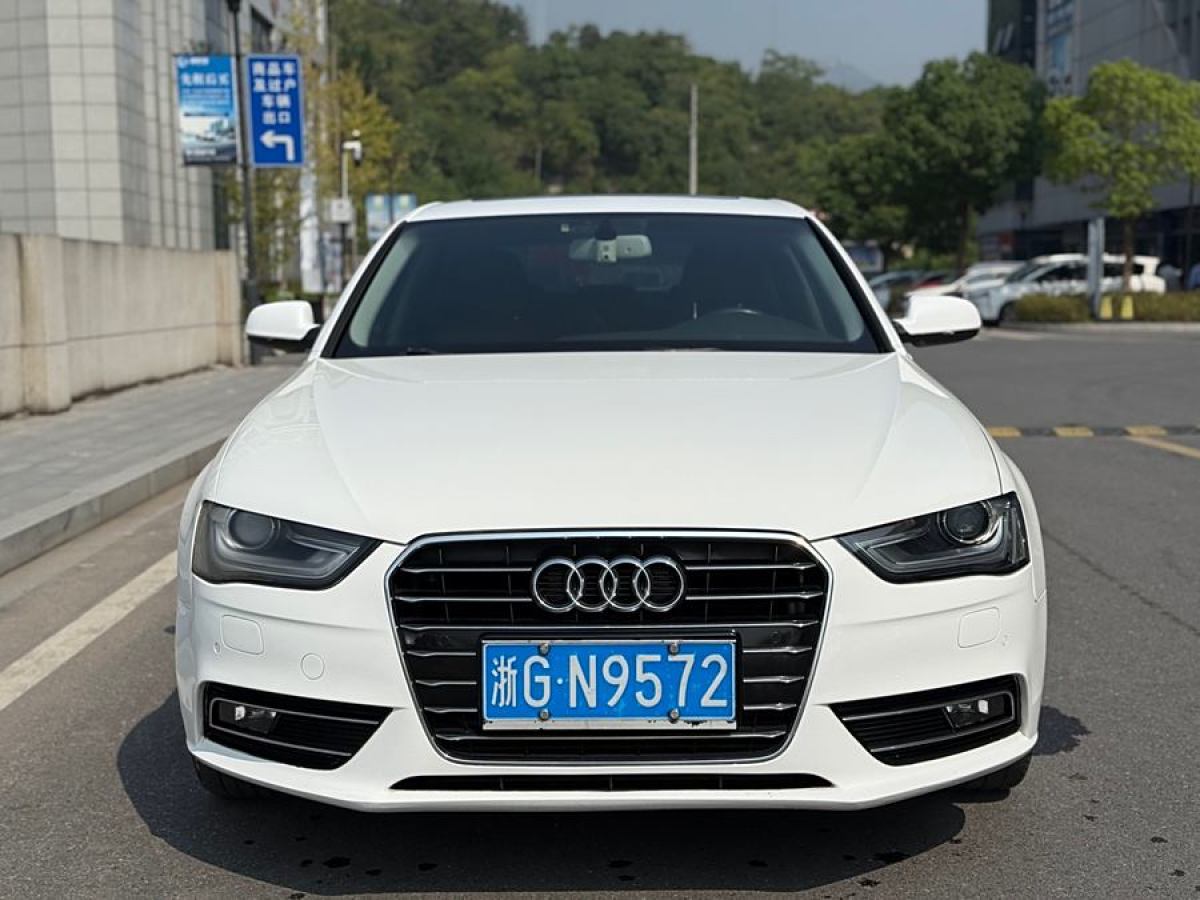 奧迪 奧迪A4L  2016款 35 TFSI 典藏版 S line舒適型圖片