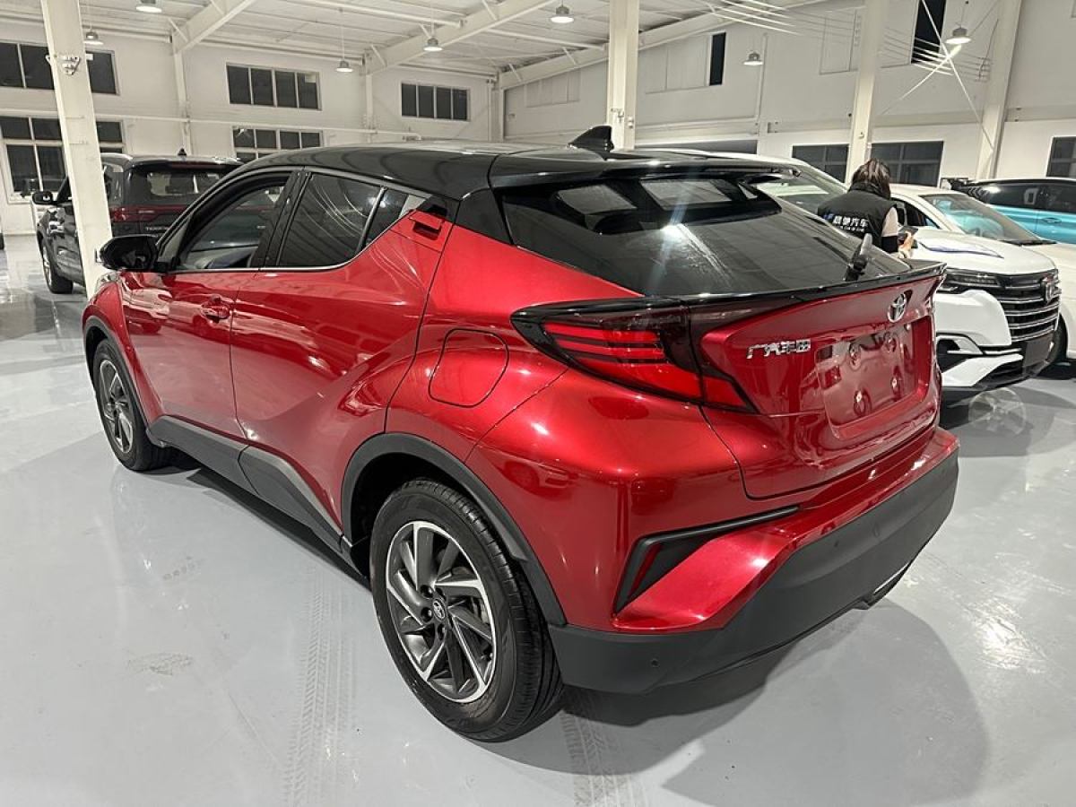 2021年9月豐田 C-HR  2021款 2.0L 豪華版