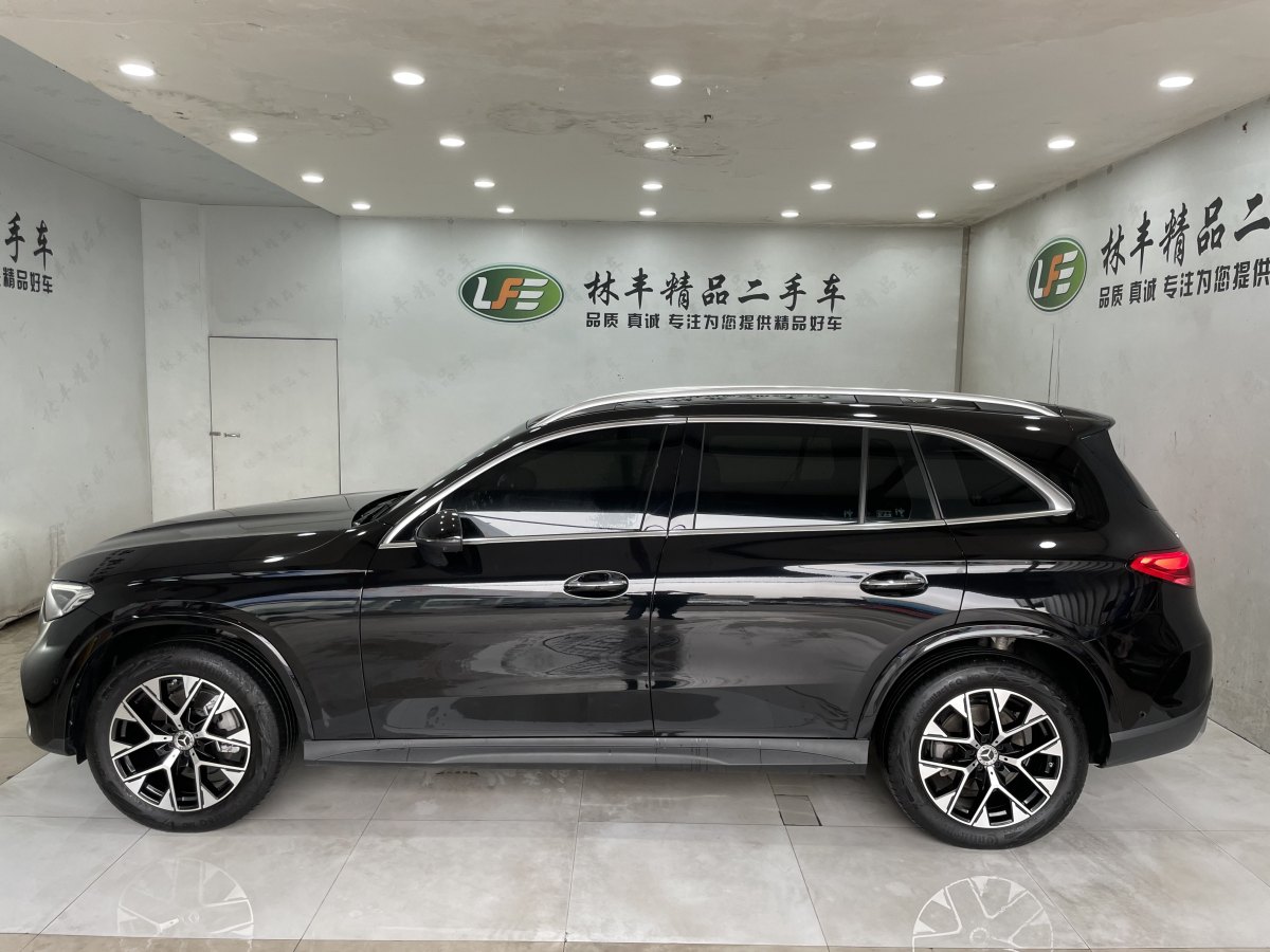 2023年11月奔馳 奔馳GLC  2023款 改款 GLC 260 L 4MATIC 豪華型 5座