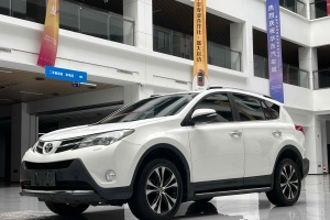 RAV4荣放 丰田 2.5L 自动四驱豪华版