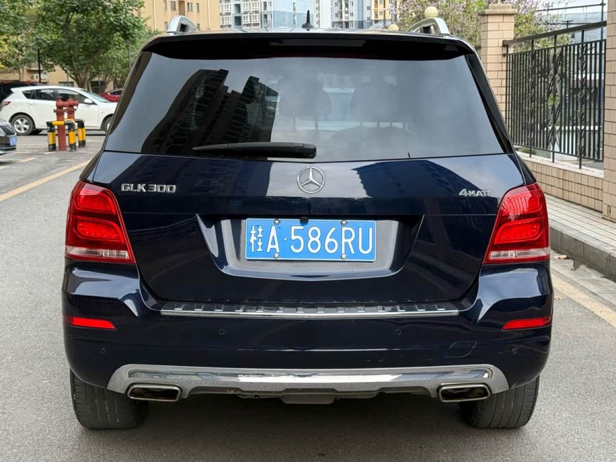 奔馳 奔馳GLK級(jí)  2013款 改款 GLK 300 4MATIC 豪華型圖片