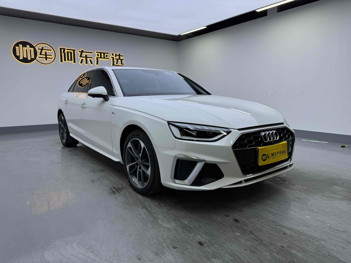 奧迪 奧迪A4L  2022款 40 TFSI 時(shí)尚動(dòng)感型圖片