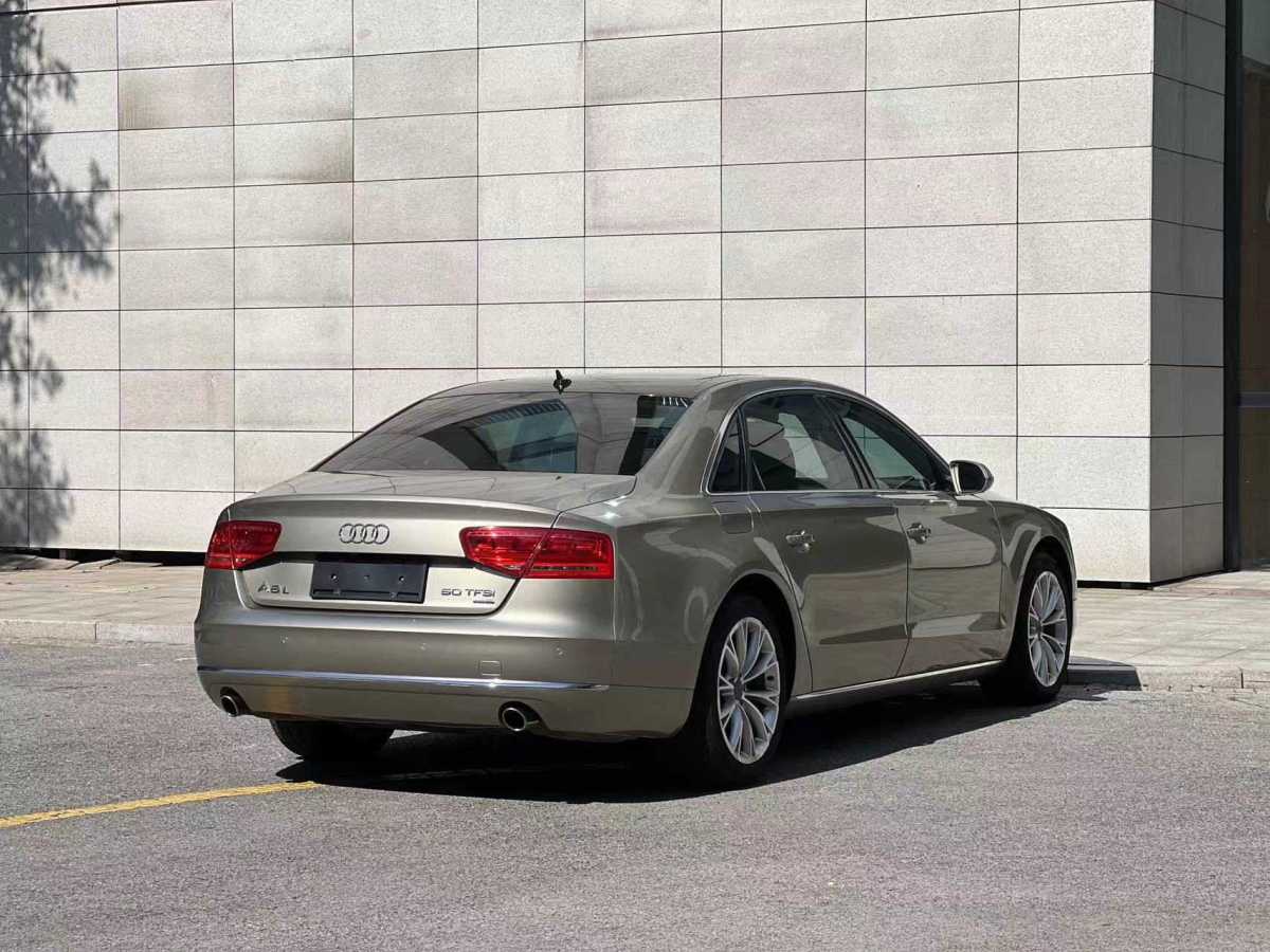 奧迪 奧迪A8  2011款 A8L 3.0 TFSI quattro尊貴型(245kW)圖片