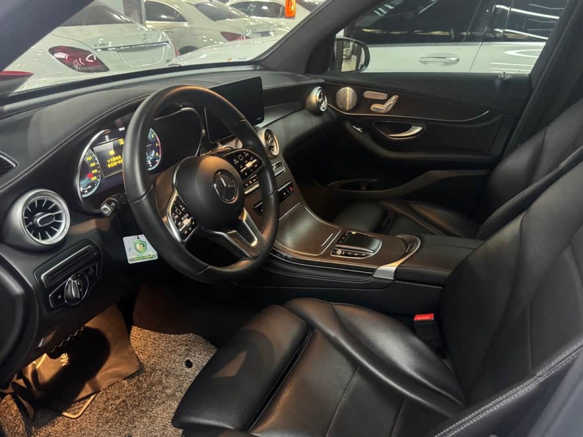 奔馳 奔馳GLC  2025款 改款 GLC 260 L 4MATIC 豪華型圖片