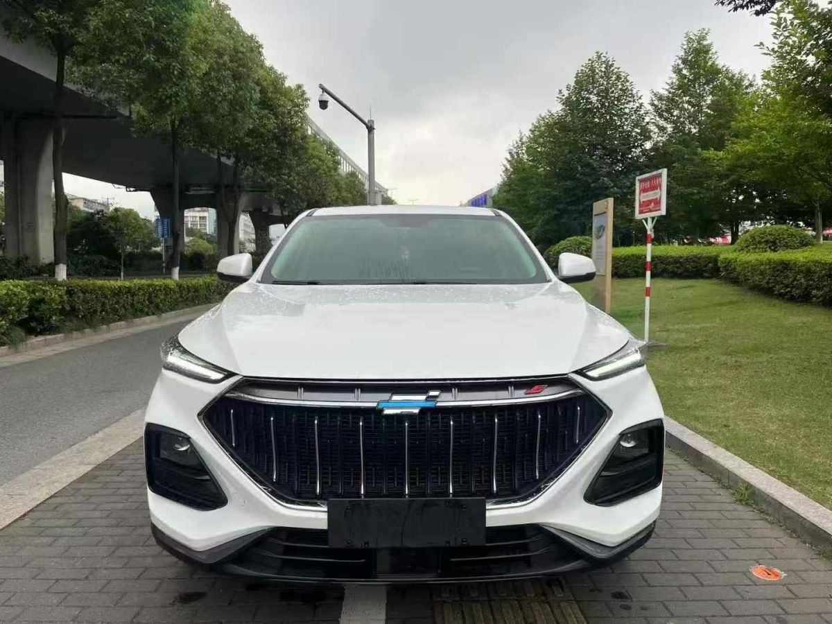 長(zhǎng)安歐尚 長(zhǎng)安歐尚X5  2021款 1.5T DCT尊貴型圖片