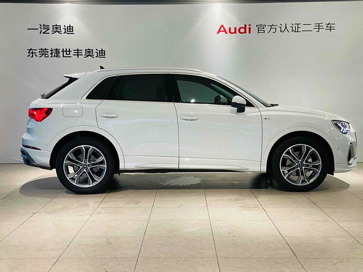 奧迪 奧迪Q3  2021款 35 TFSI 時尚動感型圖片