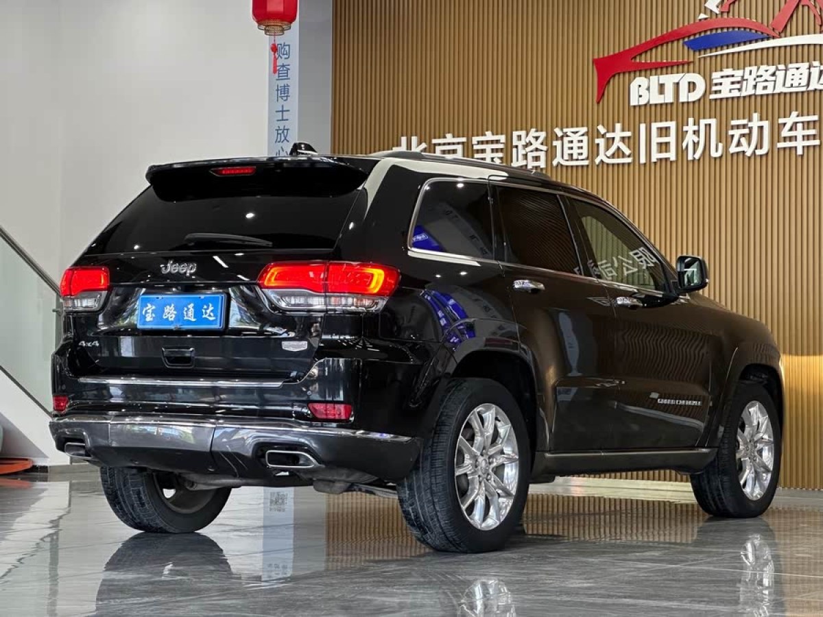 Jeep 大切諾基  2014款 3.0L 旗艦尊悅版圖片
