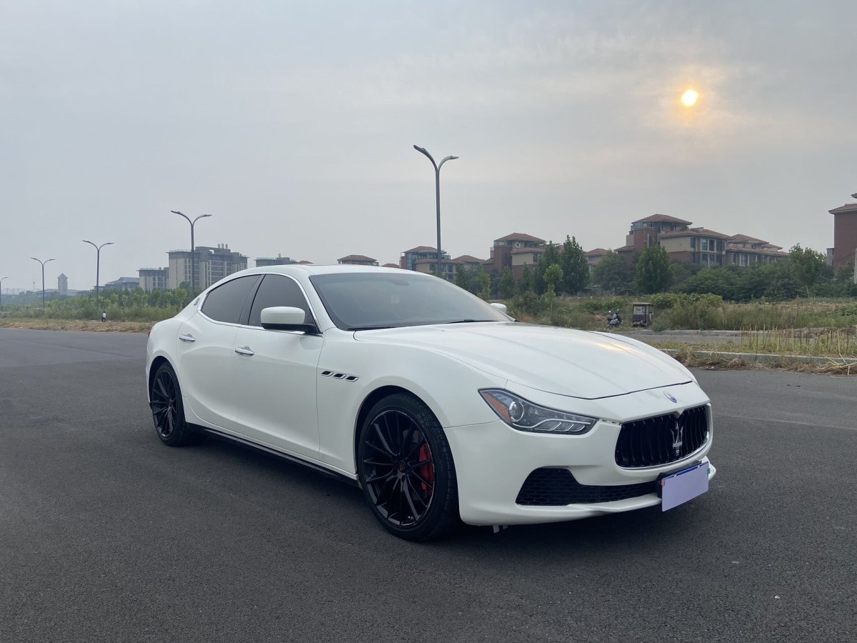 瑪莎拉蒂 Ghibli  2014款 3.0T 標(biāo)準(zhǔn)版圖片