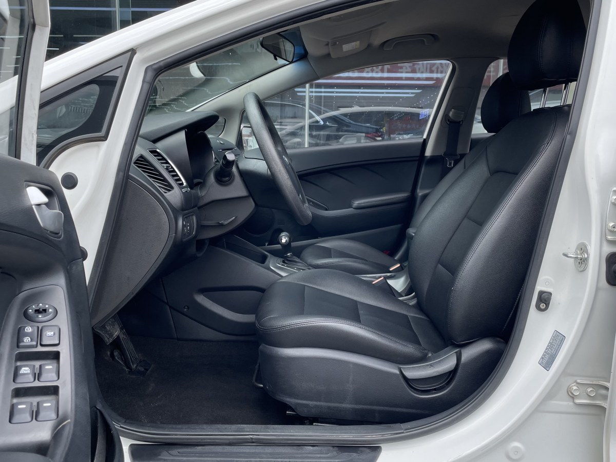 起亞 K3  2015款 1.6L 自動GL圖片
