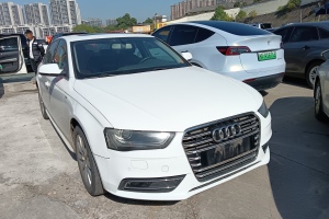 奥迪A4L 奥迪 35 TFSI 自动标准型