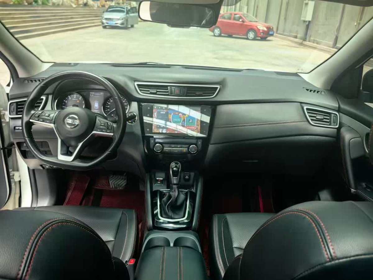日產(chǎn) 逍客  2021款 2.0L CVT豪華版圖片