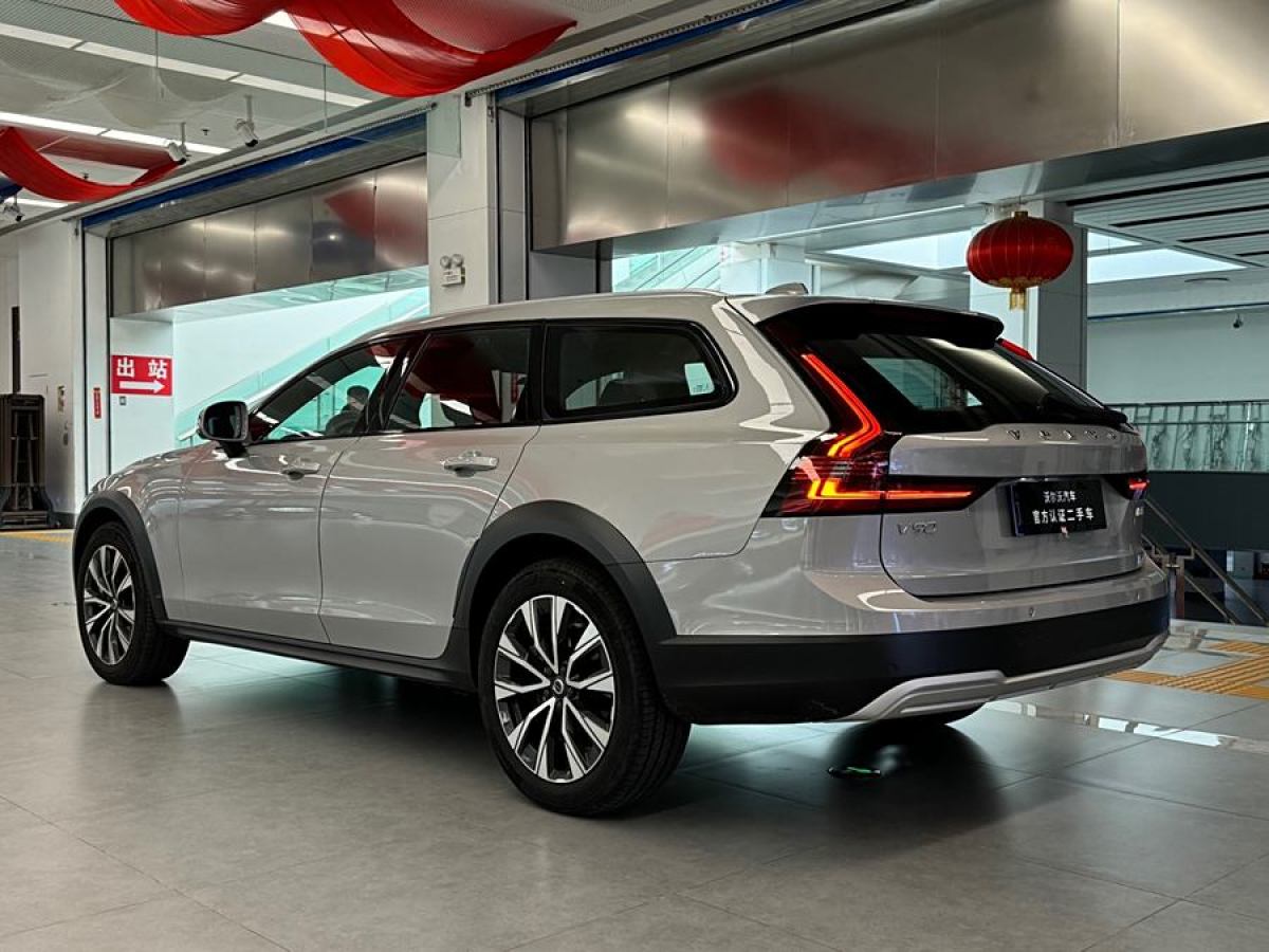 沃爾沃 V90  2024款 Cross Country B5 AWD 智遠(yuǎn)版圖片