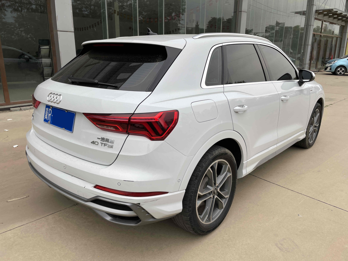 奥迪 奥迪Q3  2022款 40 TFSI 时尚动感型图片