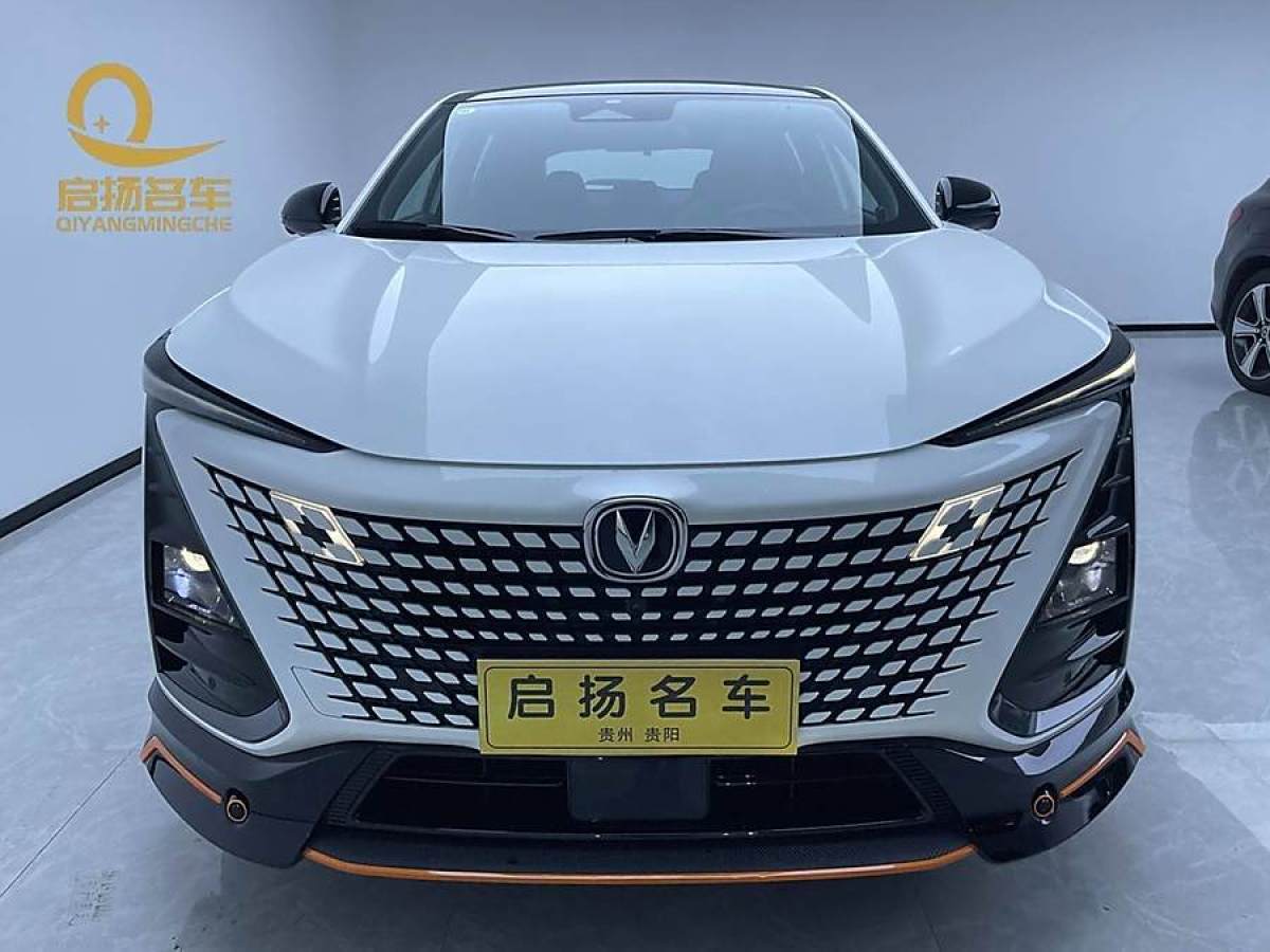 2023年12月長(zhǎng)安 UNI-T  2022款 1.5T 智慧領(lǐng)航型