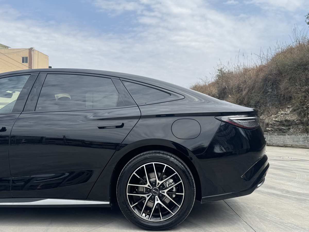 比亞迪 海豹  2023款 DM-i 1.5L 121km 尊貴型圖片