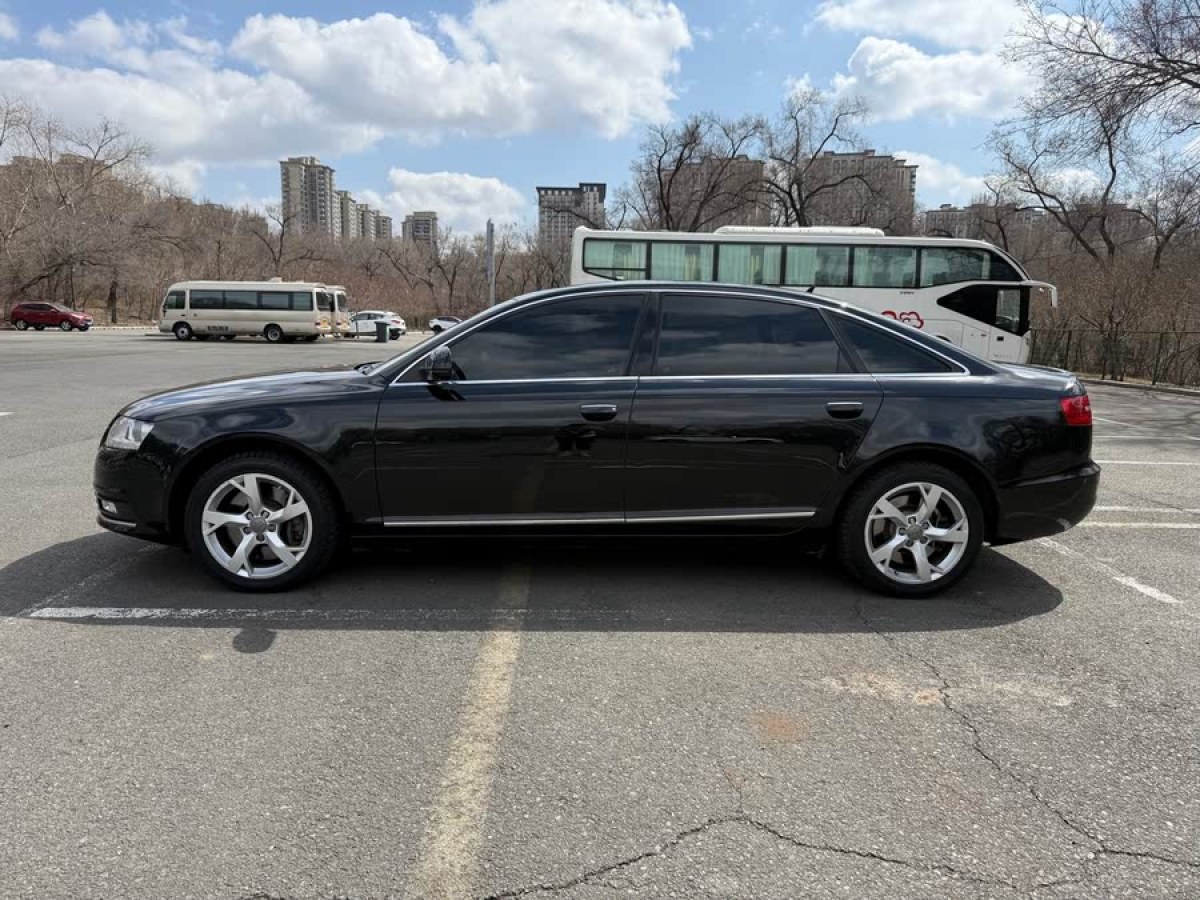 奧迪 奧迪A6L  2009款 3.0 TFSI quattro 豪華型圖片