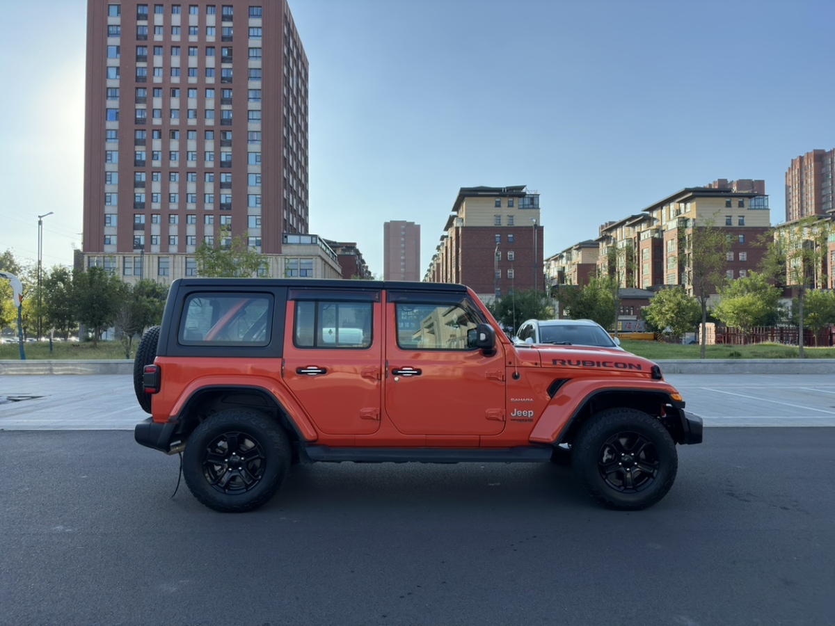 Jeep 牧馬人  2019款 2.0T Sahara 四門版 國VI圖片