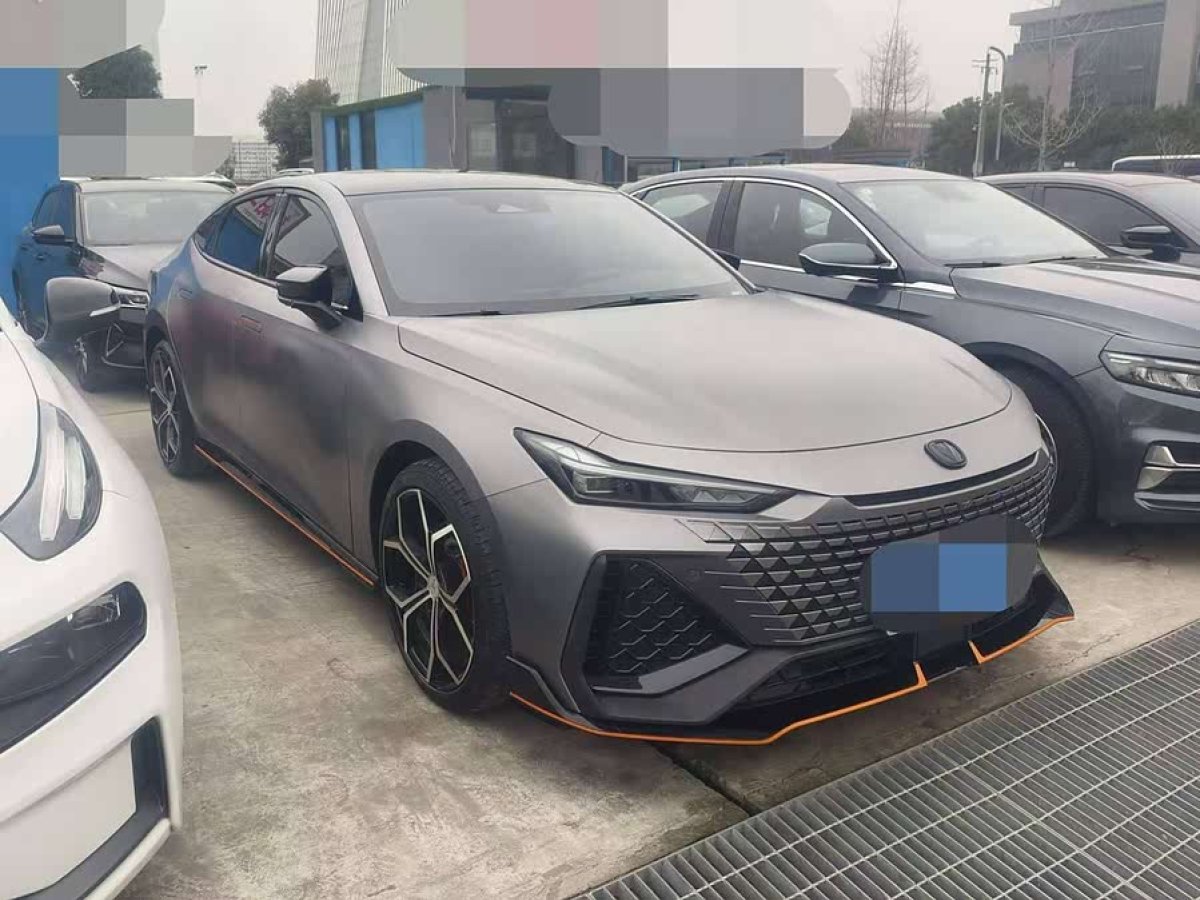 長(zhǎng)安 長(zhǎng)安UNI-V  2022款 2.0T 鋒速版圖片