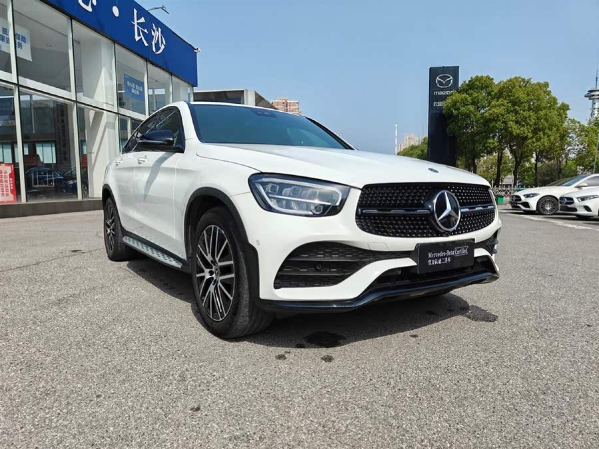 奔馳 奔馳GLC  2021款 GLC 300 4MATIC 轎跑SUV圖片
