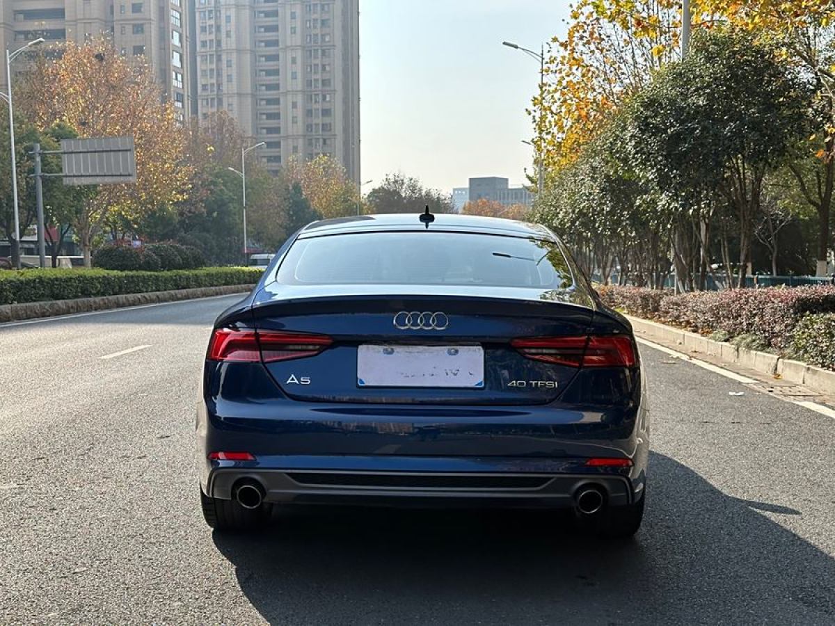 奧迪 奧迪A5  2019款 Sportback 40 TFSI 時(shí)尚型圖片