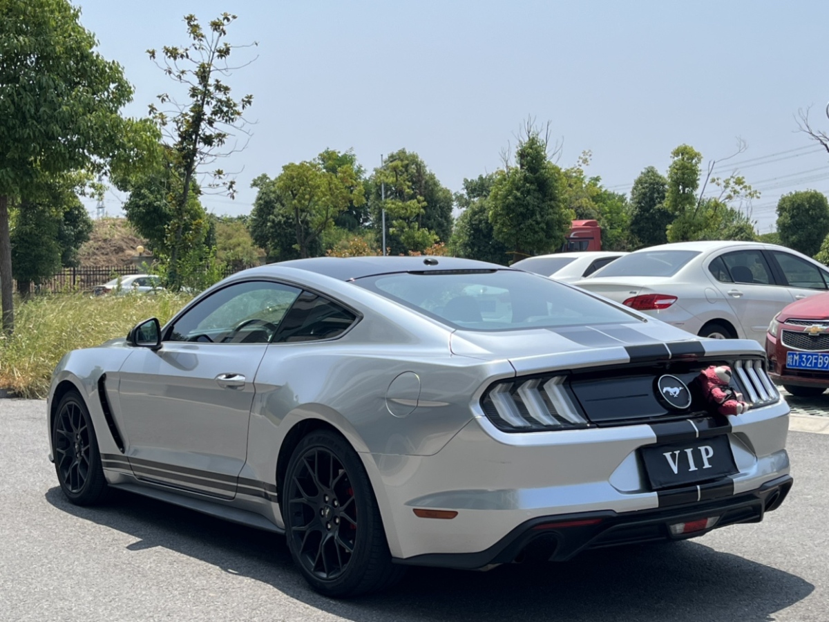 2020年5月福特 Mustang  2020款 2.3L EcoBoost 馳影性能進階版