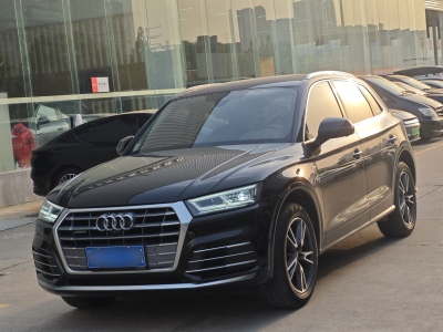 2021年4月 奧迪 奧迪Q5L 改款 40 TFSI 榮享時(shí)尚型圖片