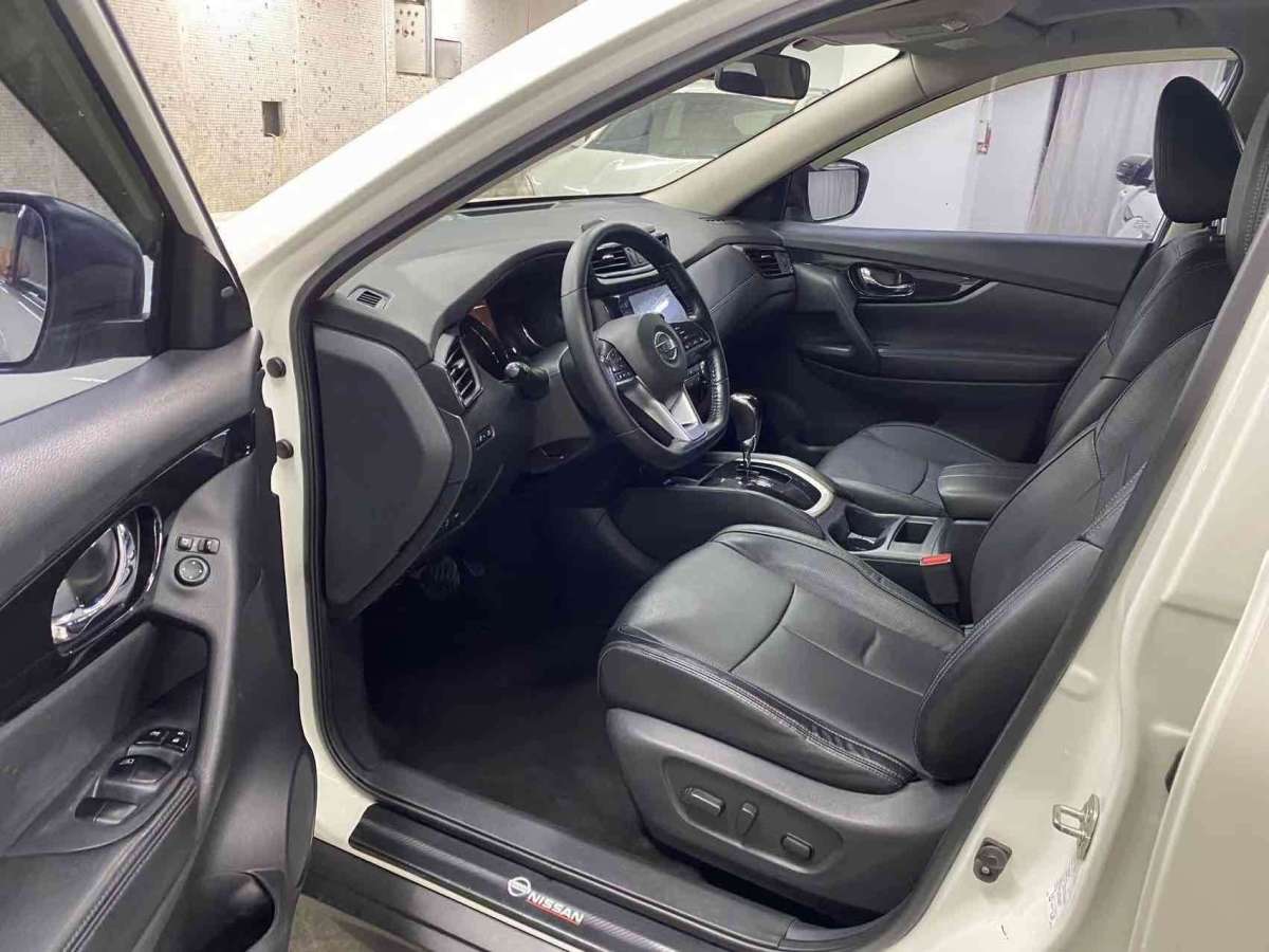 日產(chǎn) 奇駿  2021款 2.0L XL ITS CVT 2WD智聯(lián)舒適版圖片