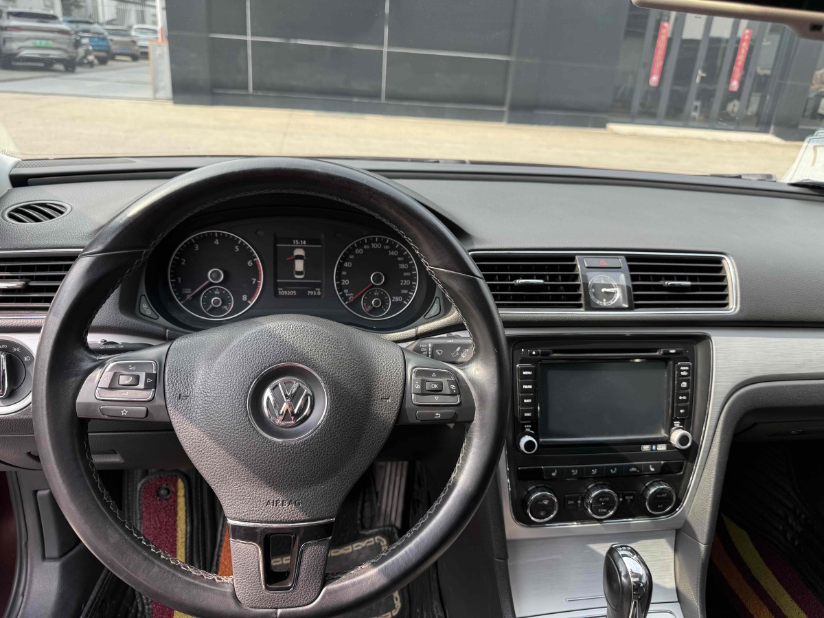 大眾 帕薩特  2014款 1.8TSI DSG御尊版圖片