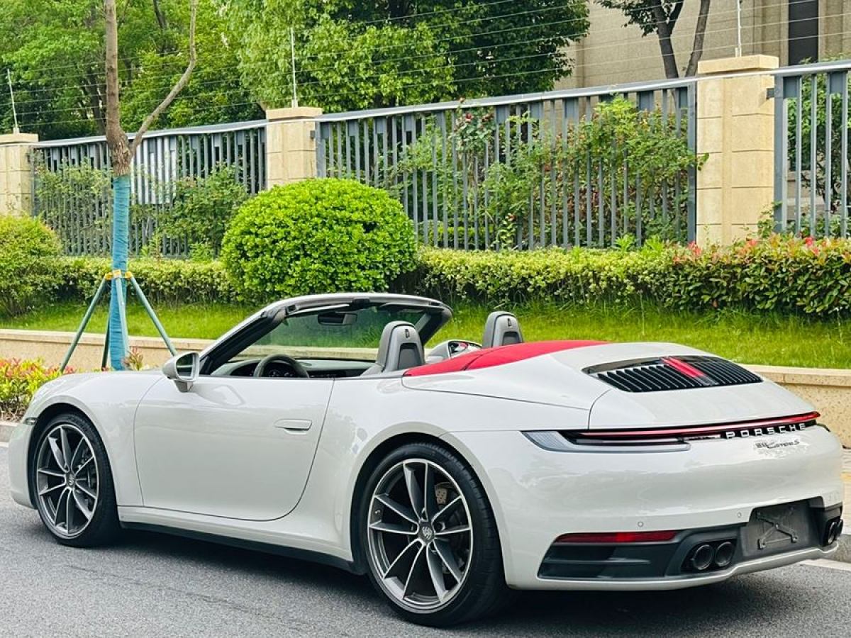 2020年8月保時(shí)捷 911  2020款 Carrera Cabriolet 3.0T