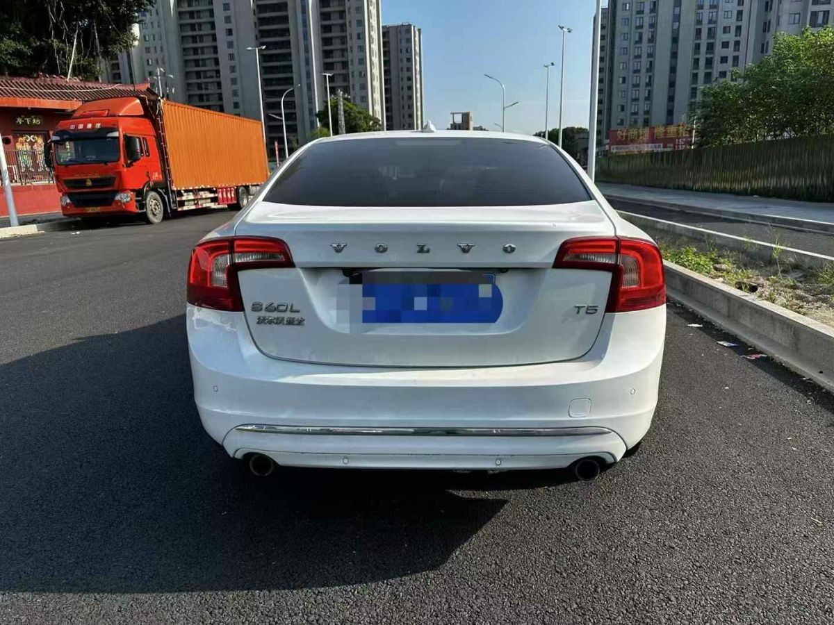 沃爾沃 S60  2019款 S60L 1.5T 智進版圖片