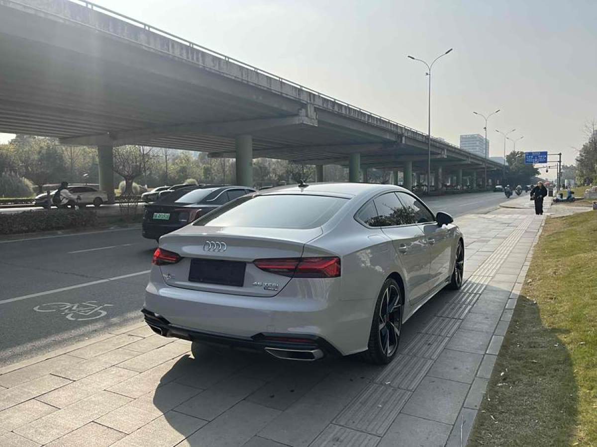 奧迪 奧迪A5  2024款 Sportback 40 TFSI quattro 豪華動感型圖片