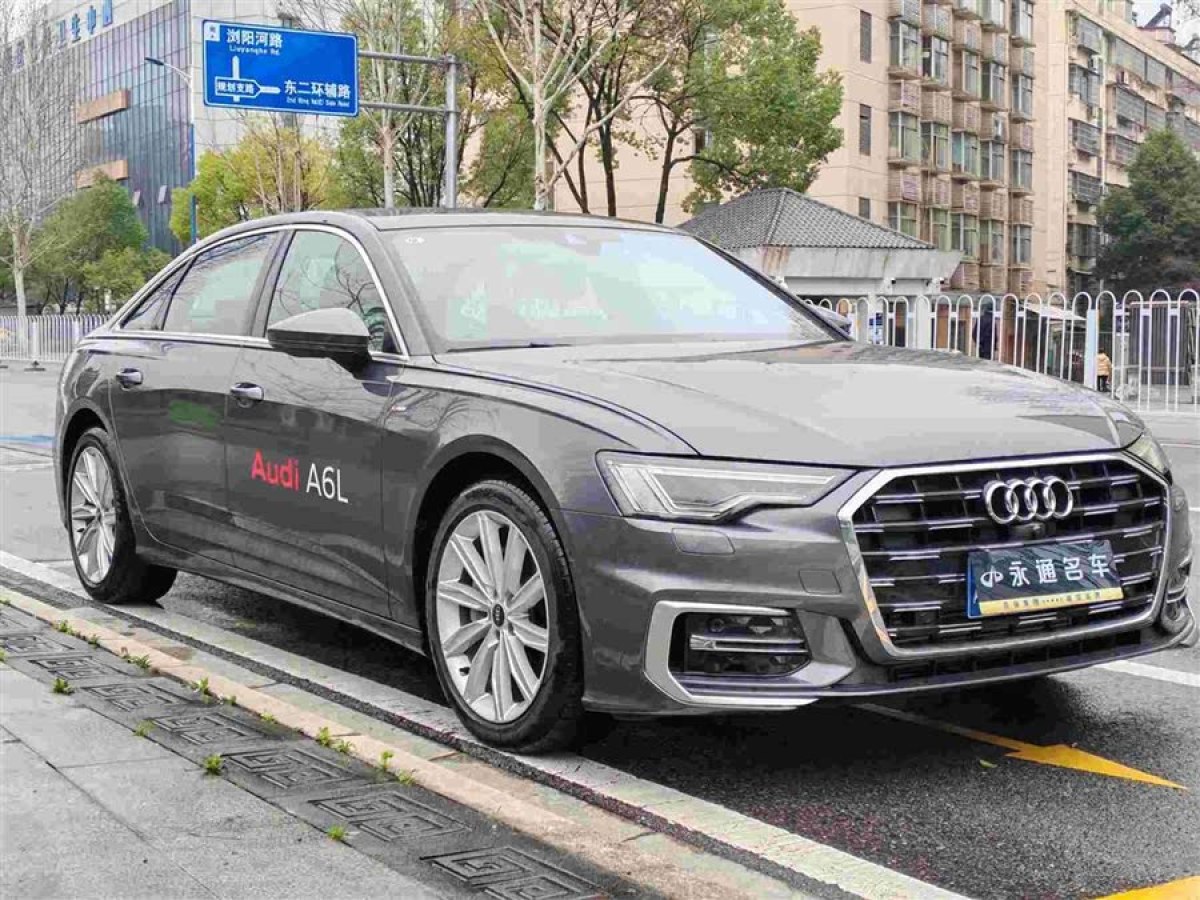 奧迪 奧迪A6L  2024款 45 TFSI 臻選動(dòng)感型圖片